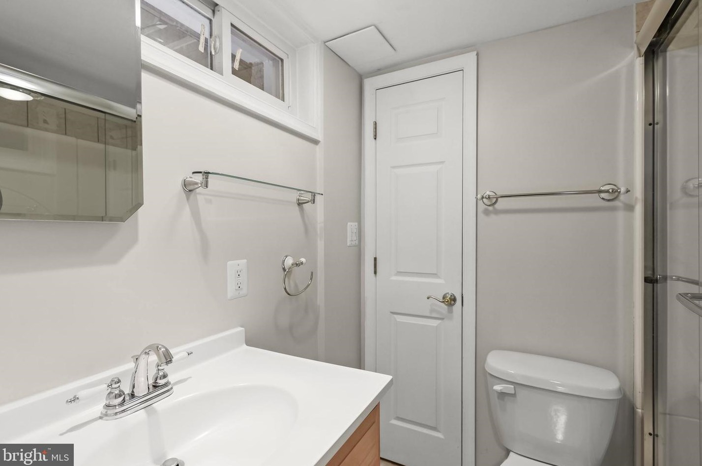 9134 Covered Bridge Rd, Baltimore MD  21234-2512 exterior