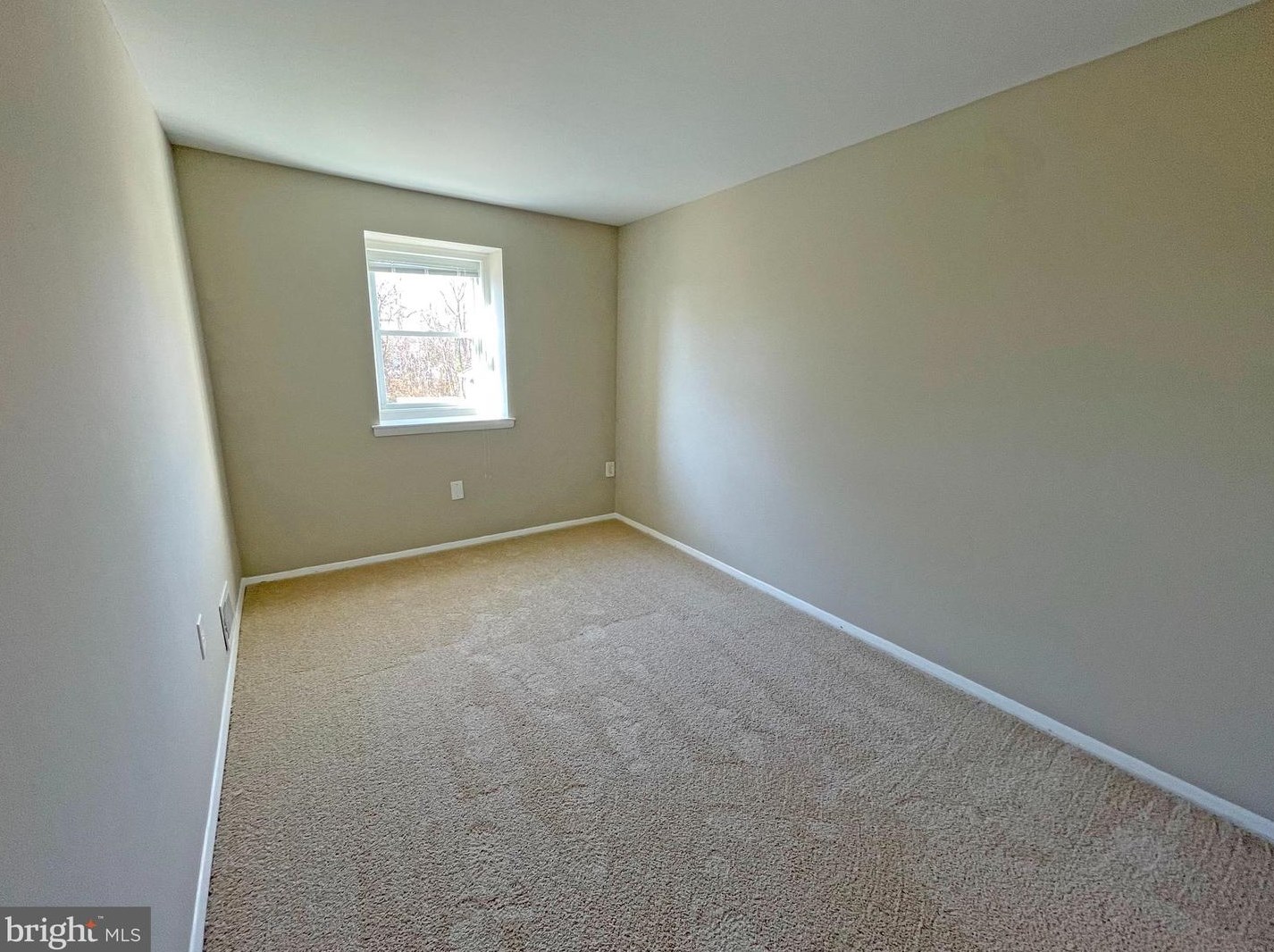 624 Kingsway Rd, Baltimore MD  21220-4925 exterior