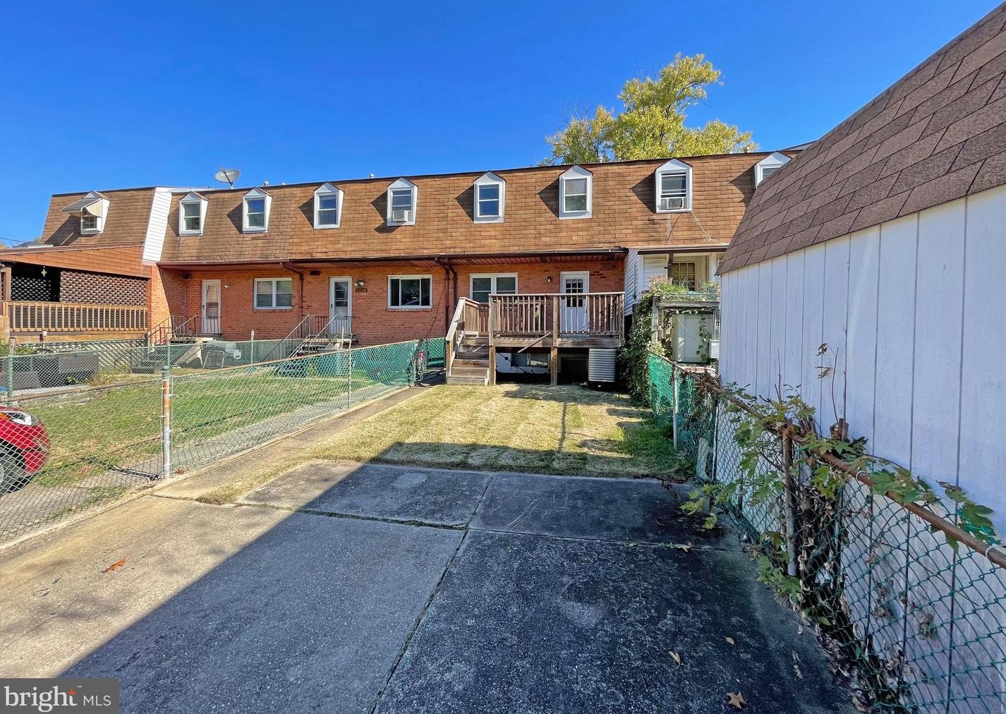 624 Kingsway Rd, Baltimore MD  21220-4925 exterior