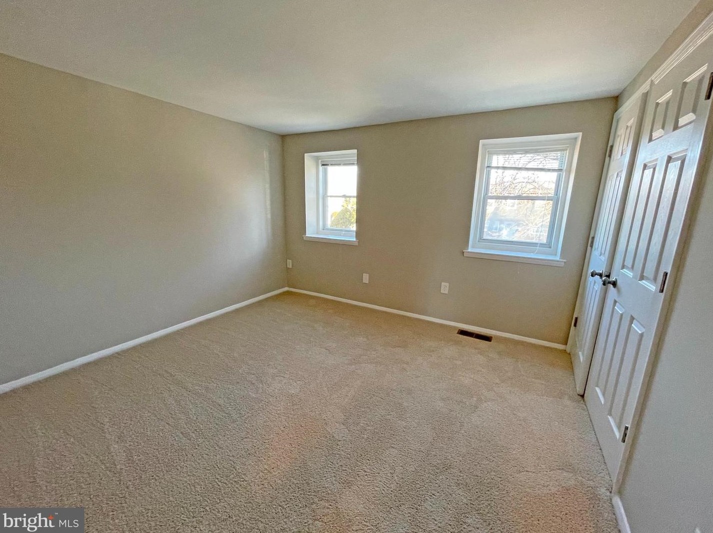 624 Kingsway Rd, Baltimore MD  21220-4925 exterior