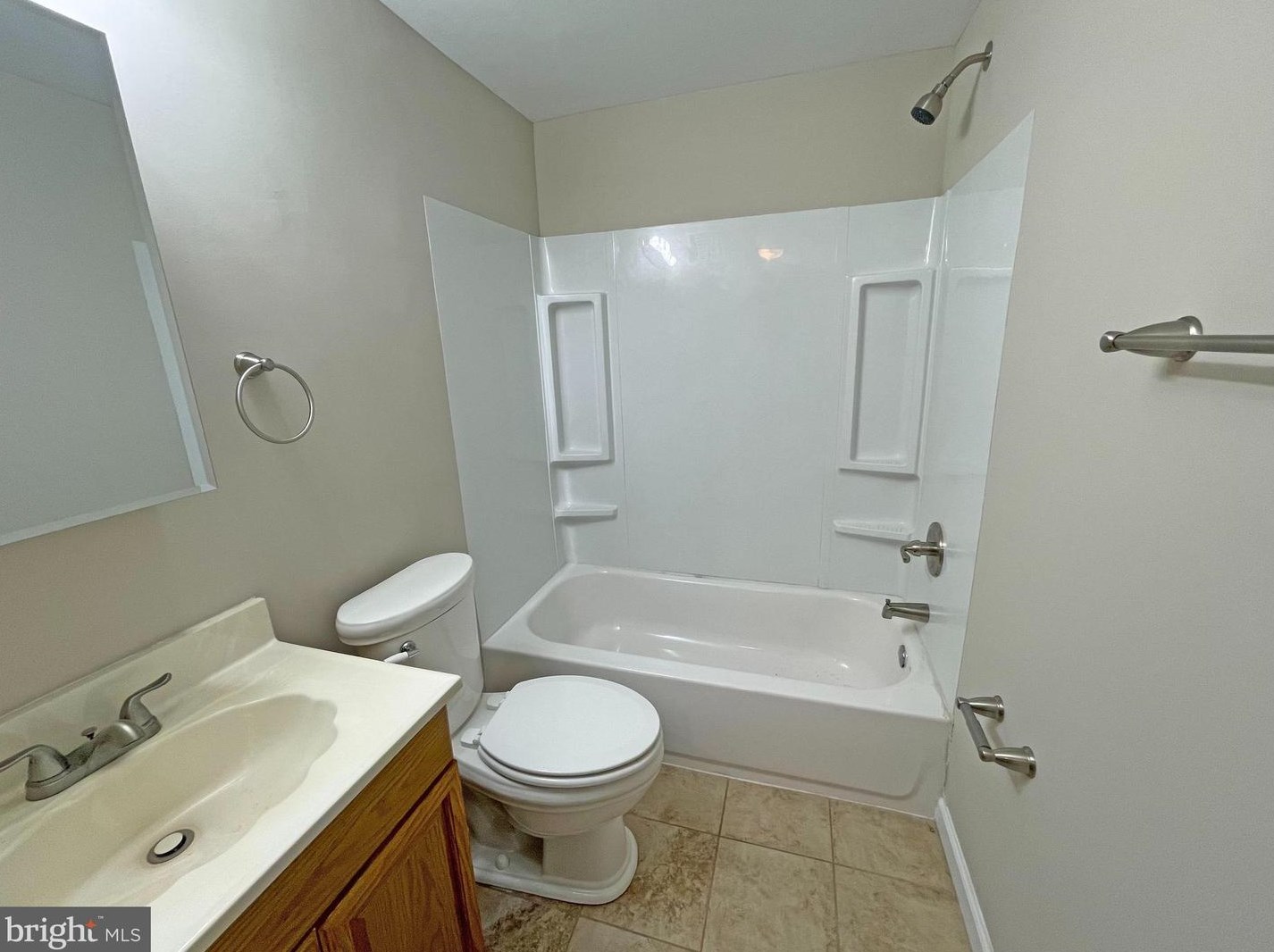 624 Kingsway Rd, Baltimore MD  21220-4925 exterior