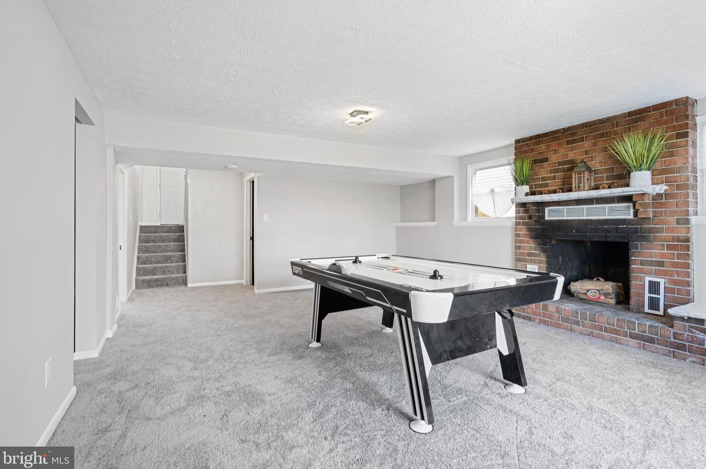 17 Galahad Ct, Baltimore MD  21228 exterior