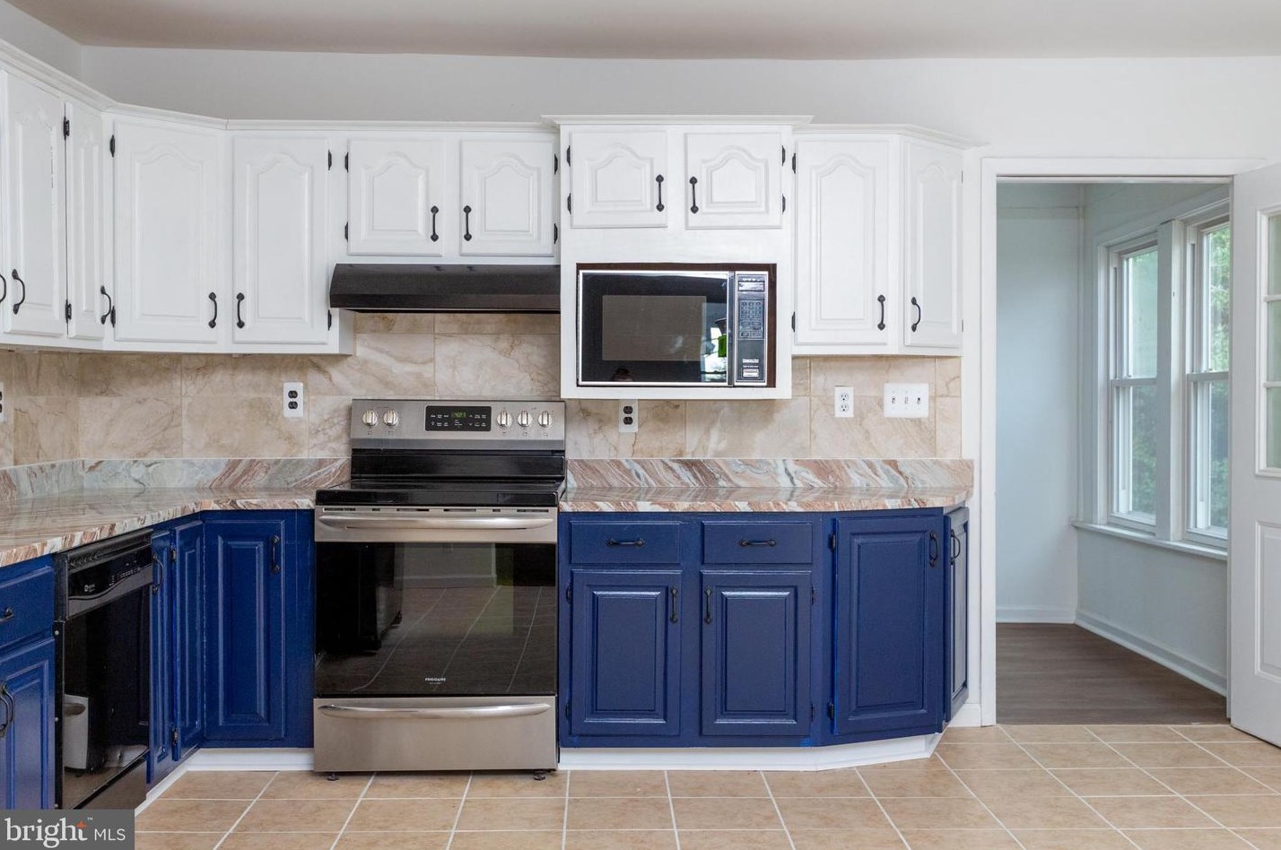 334 Upperlanding Rd, Baltimore MD  21221-4815 exterior