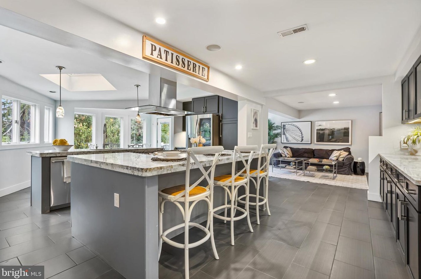 2728 Old Court Rd, Baltimore MD  21208-3415 exterior