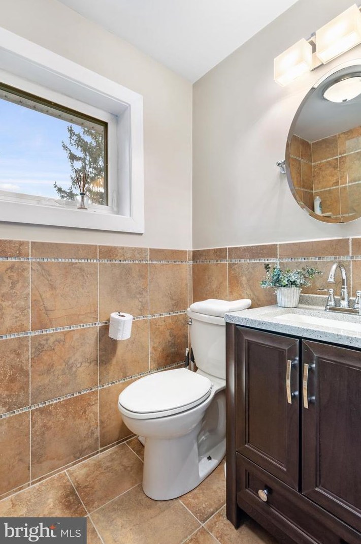 2728 Old Court Rd, Baltimore MD  21208-3415 exterior