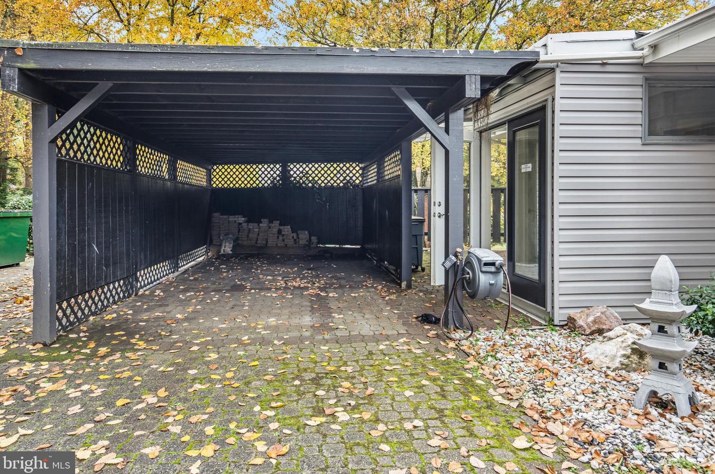 2728 Old Court Rd, Baltimore MD  21208-3415 exterior