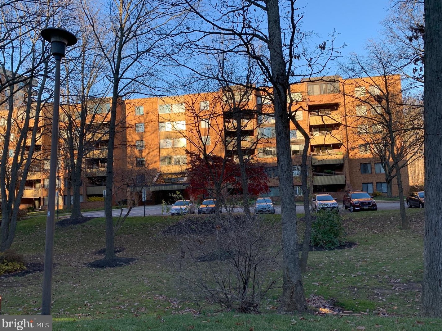 1 Southerly Ct, Baltimore MD  21286-2762 exterior