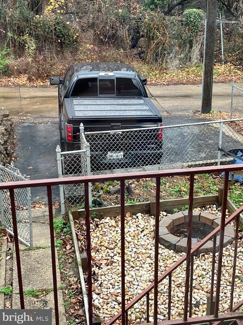 1112 Elm Rd, Baltimore MD  21227-3936 exterior