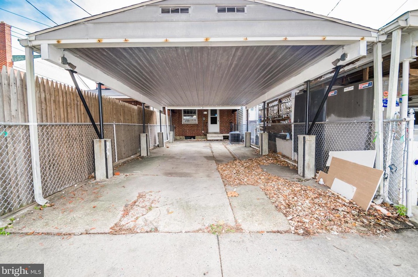 822 Middlesex Rd, Baltimore MD  21221-2128 exterior