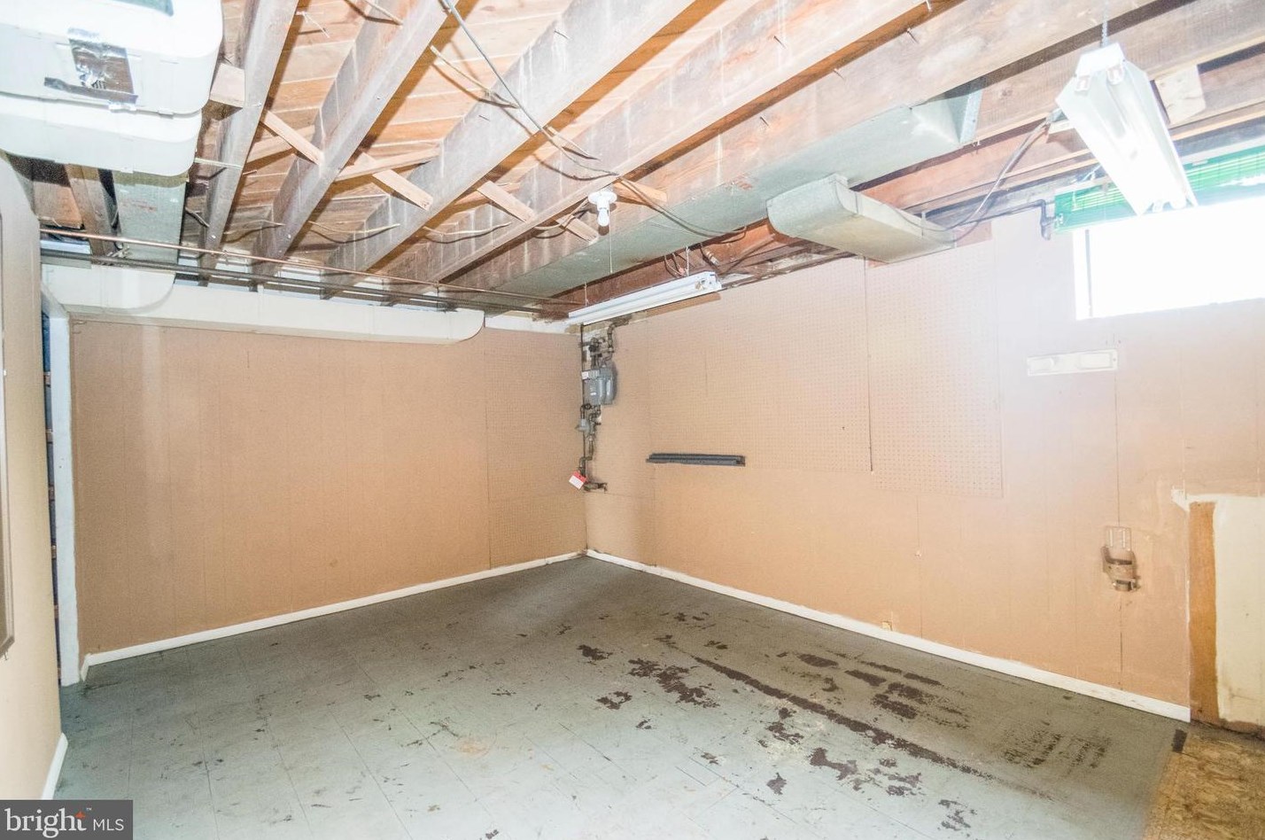 822 Middlesex Rd, Baltimore MD  21221-2128 exterior