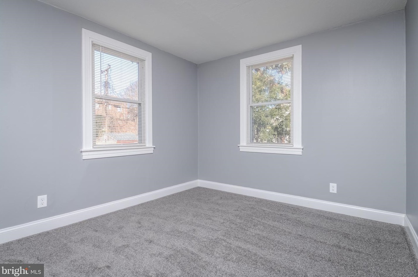 4318 Highview Ave, Baltimore MD  21229-5302 exterior