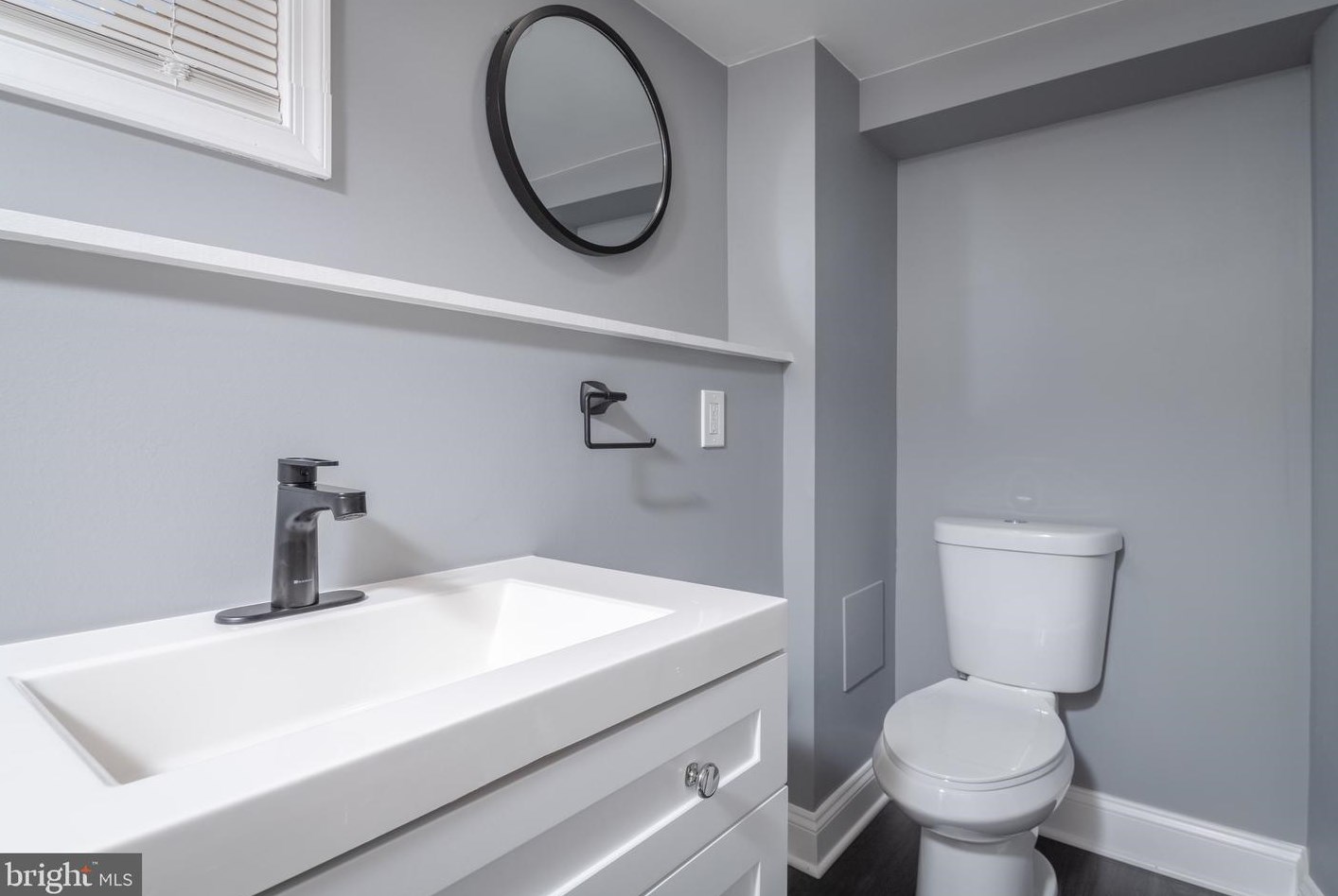 4318 Highview Ave, Baltimore MD  21229-5302 exterior