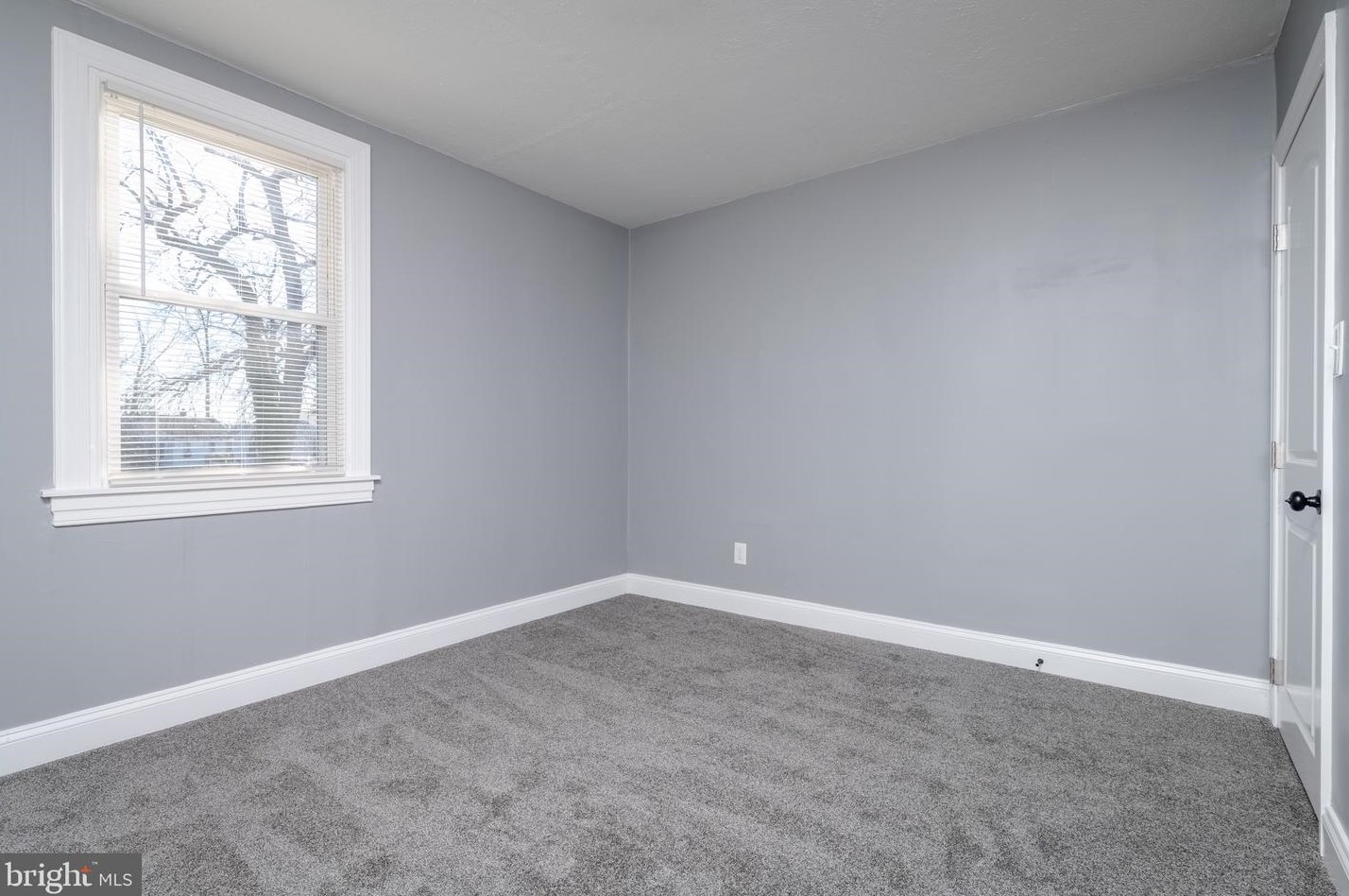 4318 Highview Ave, Baltimore MD  21229-5302 exterior