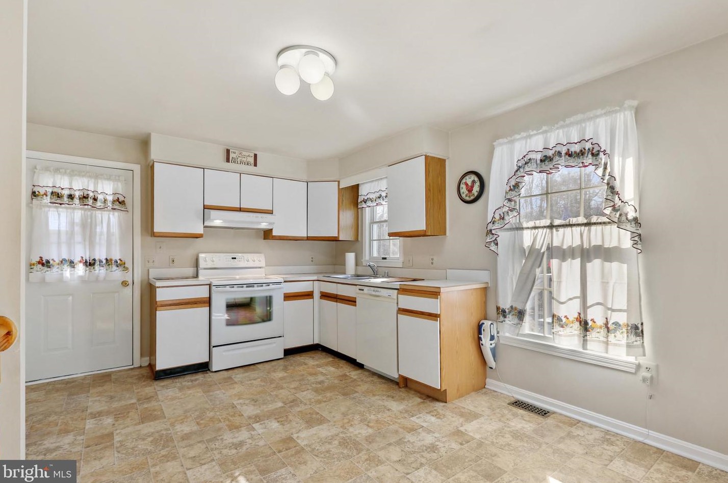 1004 Gladway Rd, Baltimore MD  21220-1916 exterior