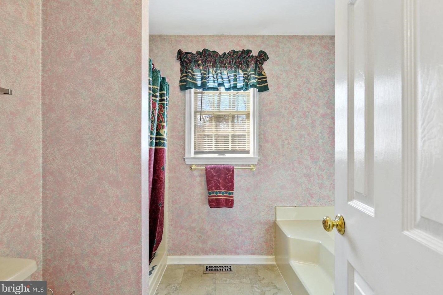 1004 Gladway Rd, Baltimore MD  21220-1916 exterior