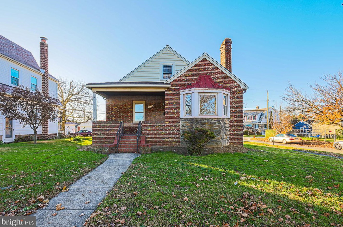 17 Liberty Pkwy, Baltimore MD  21222-3849 exterior