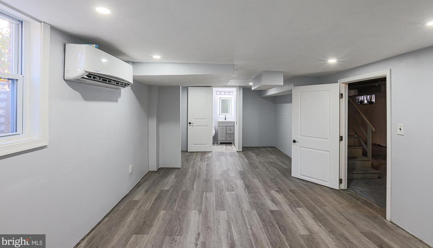 17 Liberty Pkwy, Baltimore MD  21222-3849 exterior