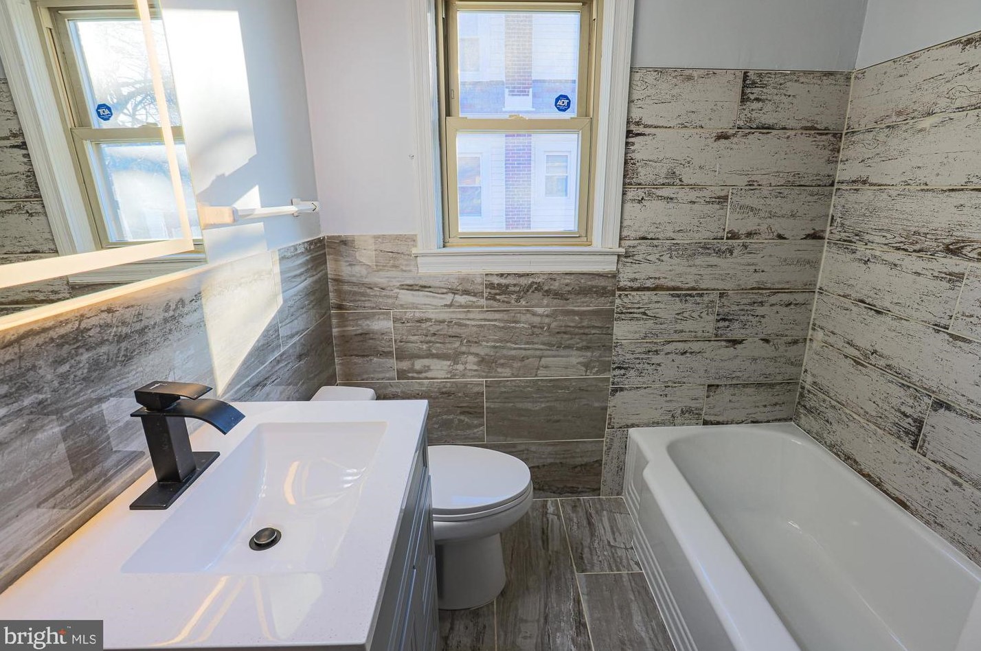 17 Liberty Pkwy, Baltimore MD  21222-3849 exterior