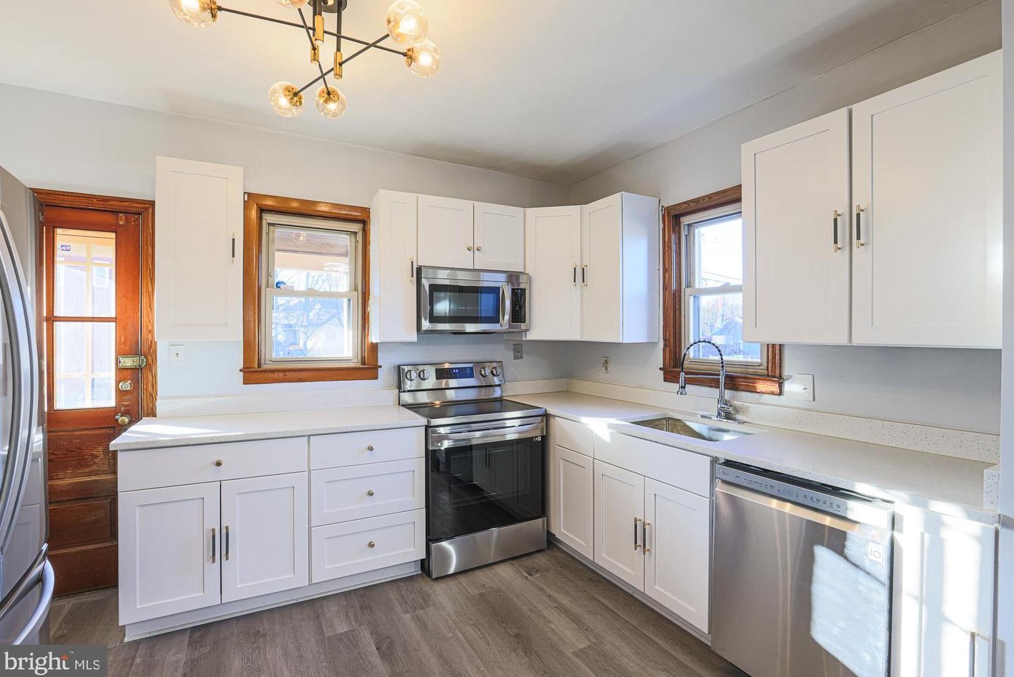 17 Liberty Pkwy, Baltimore MD  21222-3849 exterior