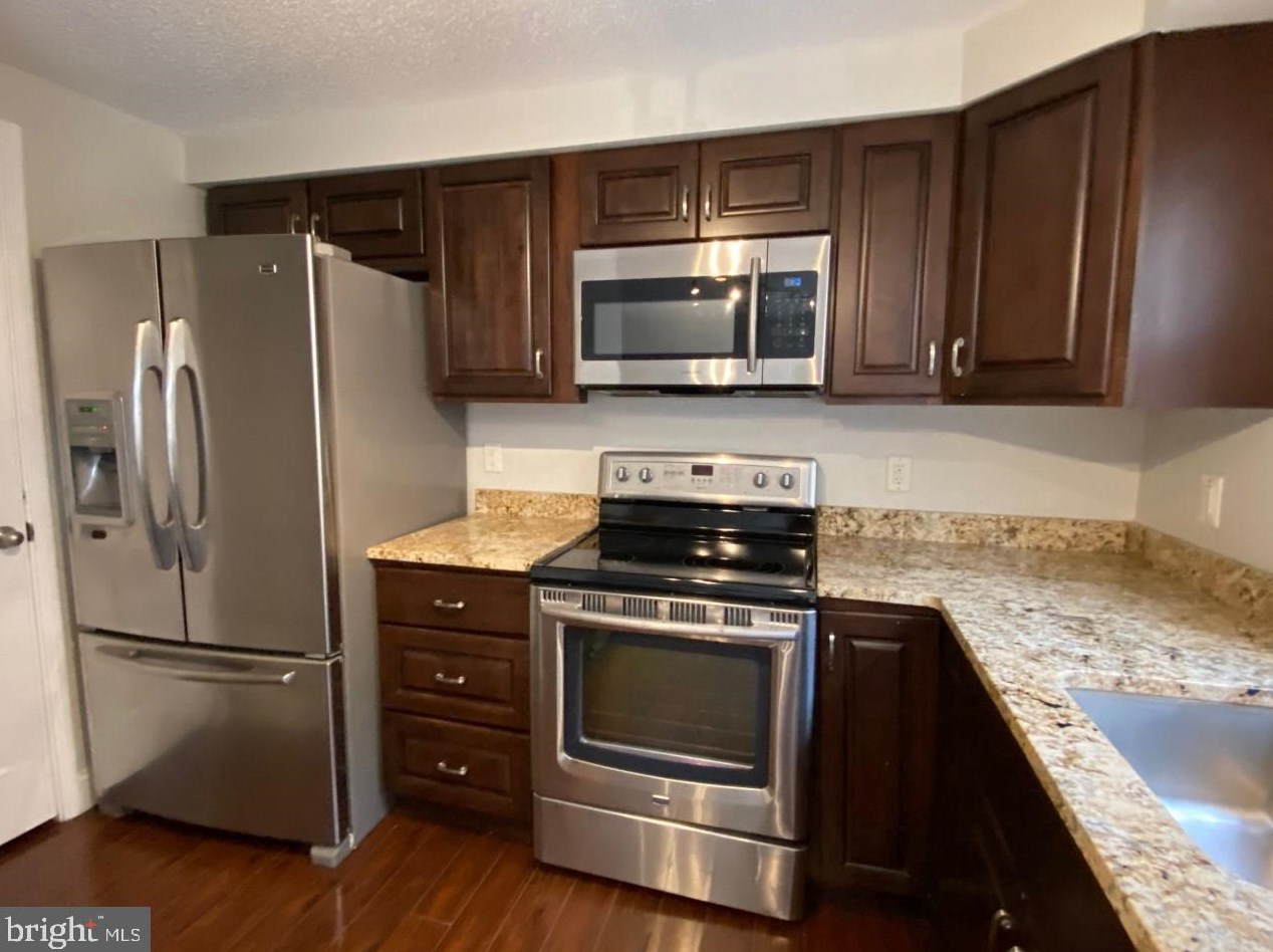 11 Chadford Ct, Baltimore MD  21220-3654 exterior