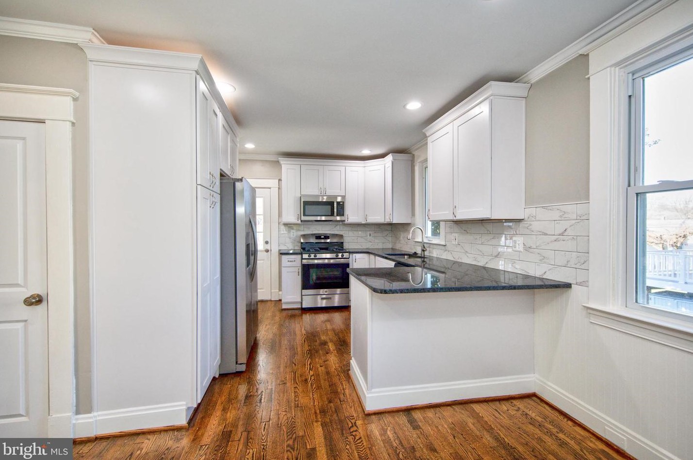 19 Glenmore Ave, Baltimore MD  21206-1325 exterior