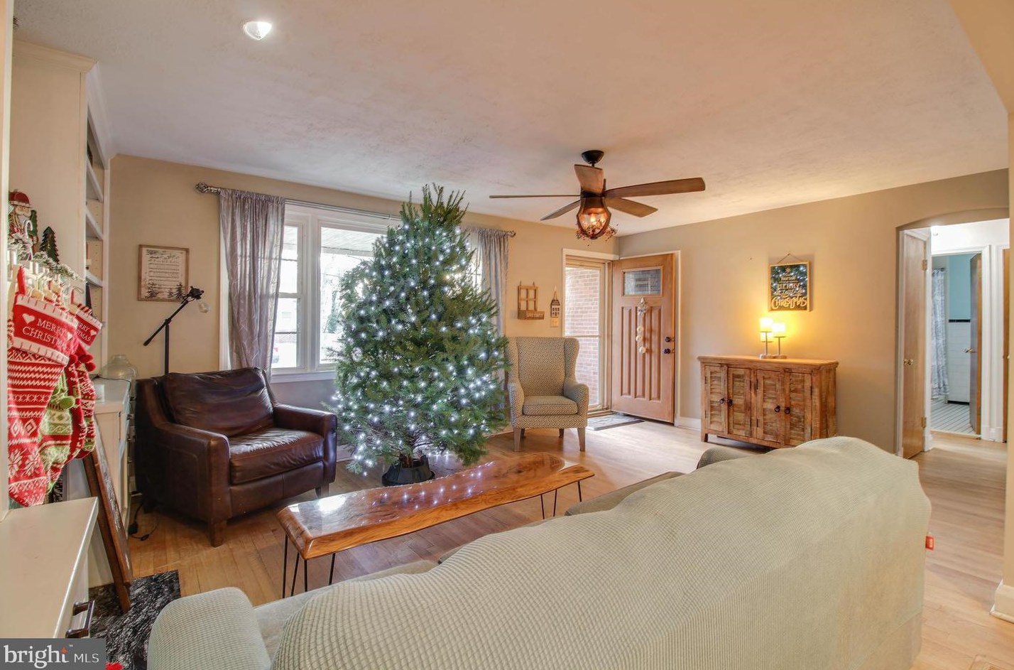 1912 Rockwell Ave, Baltimore MD  21228-4244 exterior