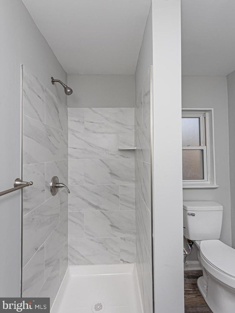 6513 Lehnert St, Baltimore MD  21207-4228 exterior