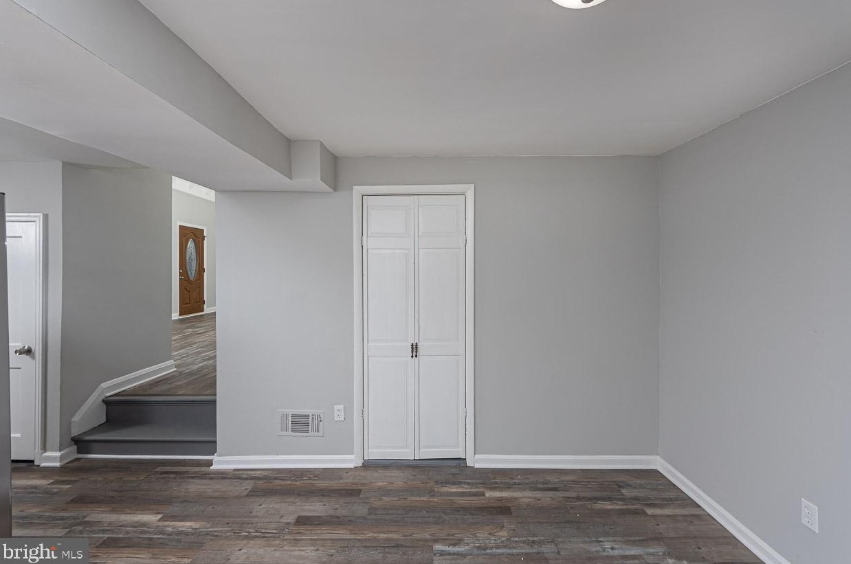 6513 Lehnert St, Baltimore MD  21207-4228 exterior