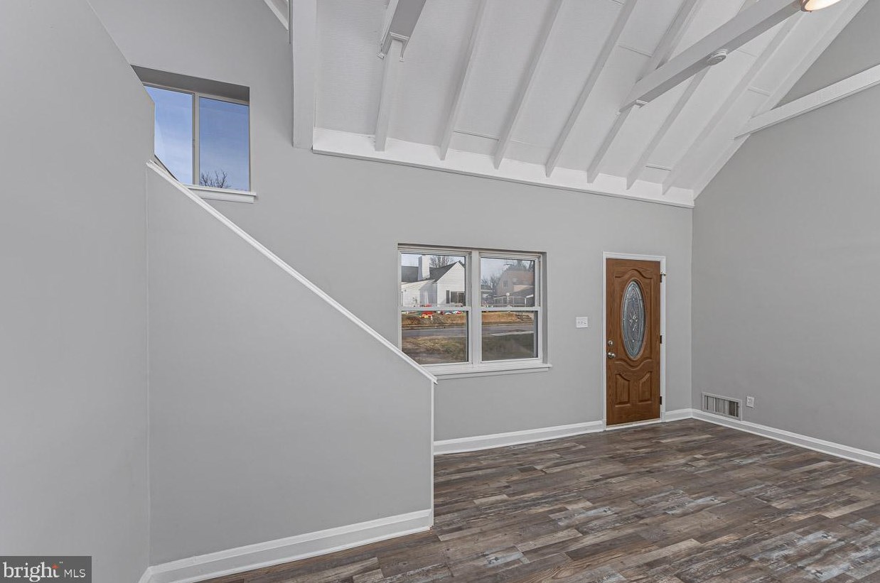 6513 Lehnert St, Baltimore MD  21207-4228 exterior