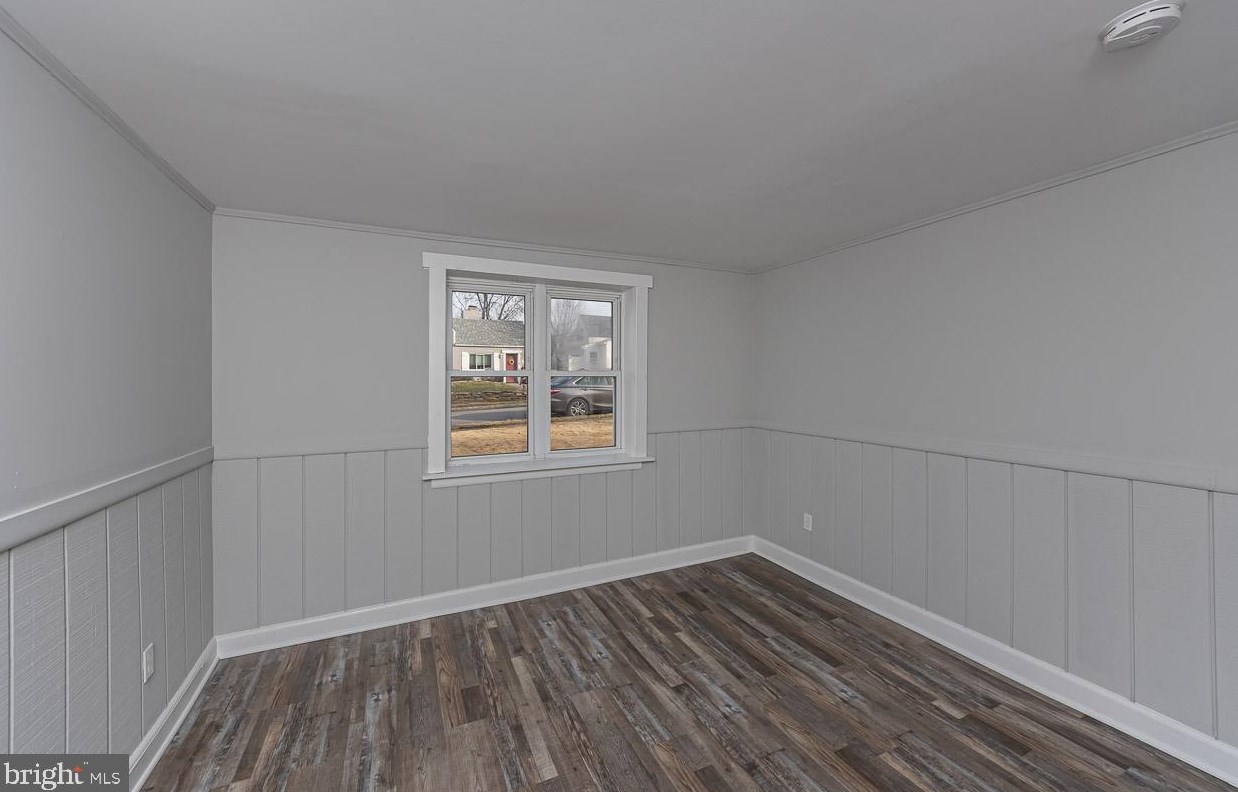 6513 Lehnert St, Baltimore MD  21207-4228 exterior