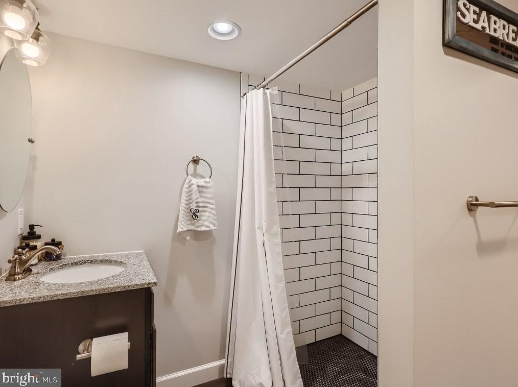 1621 Aberdeen Rd, Baltimore MD  21286-8126 exterior