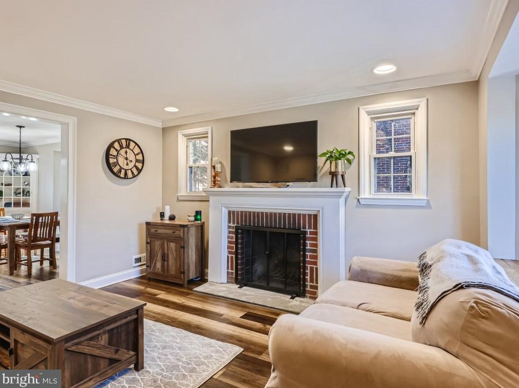 1621 Aberdeen Rd, Baltimore MD  21286-8126 exterior