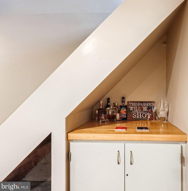 1621 Aberdeen Rd, Baltimore MD  21286-8126 exterior