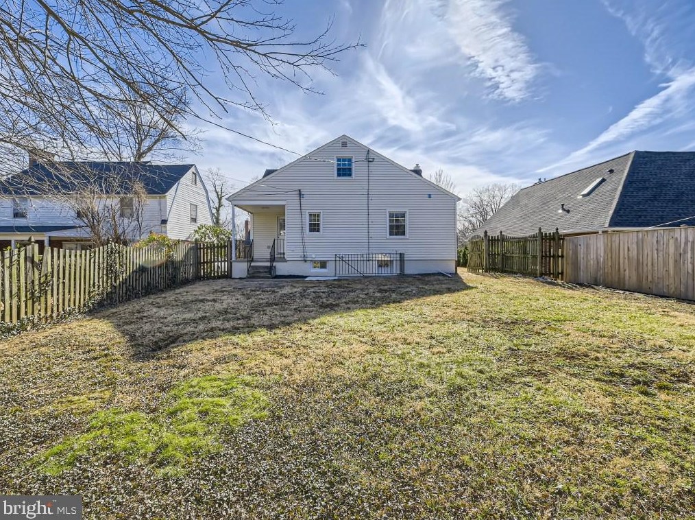 602 Windwood Rd, Baltimore MD  21212-2109 exterior