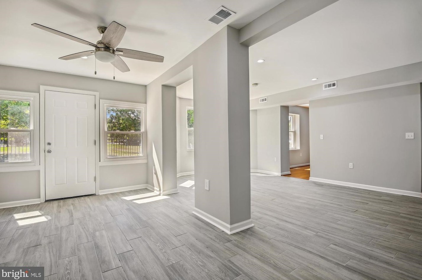 9 Dundalk Ave, Baltimore MD  21222-4222 exterior
