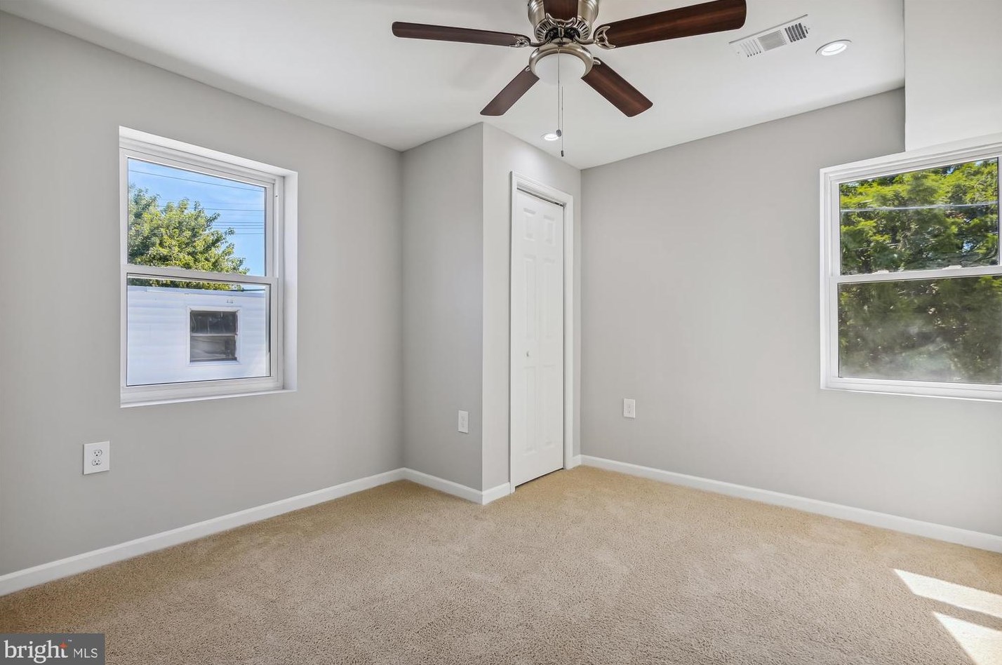 9 Dundalk Ave, Baltimore MD  21222-4222 exterior
