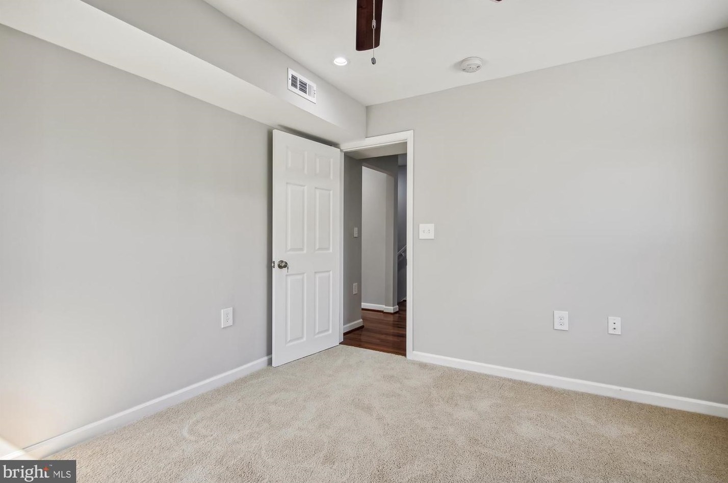 9 Dundalk Ave, Baltimore MD  21222-4222 exterior