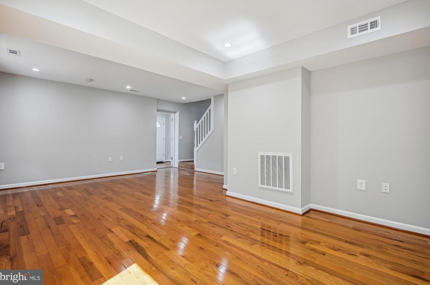 9 Dundalk Ave, Baltimore MD  21222-4222 exterior