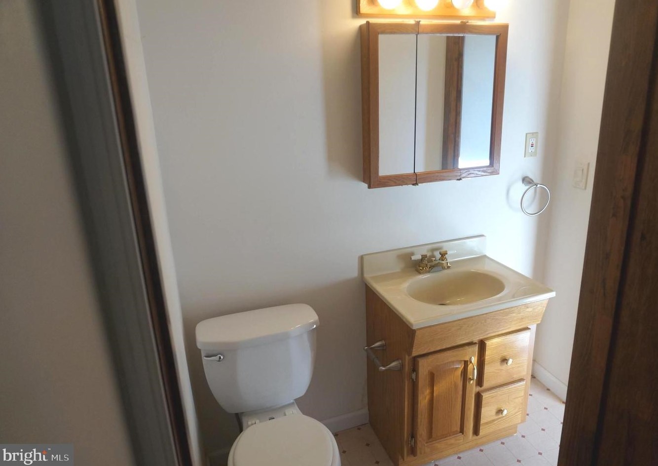 413 Virginia Ave, Baltimore MD  21221-5304 exterior