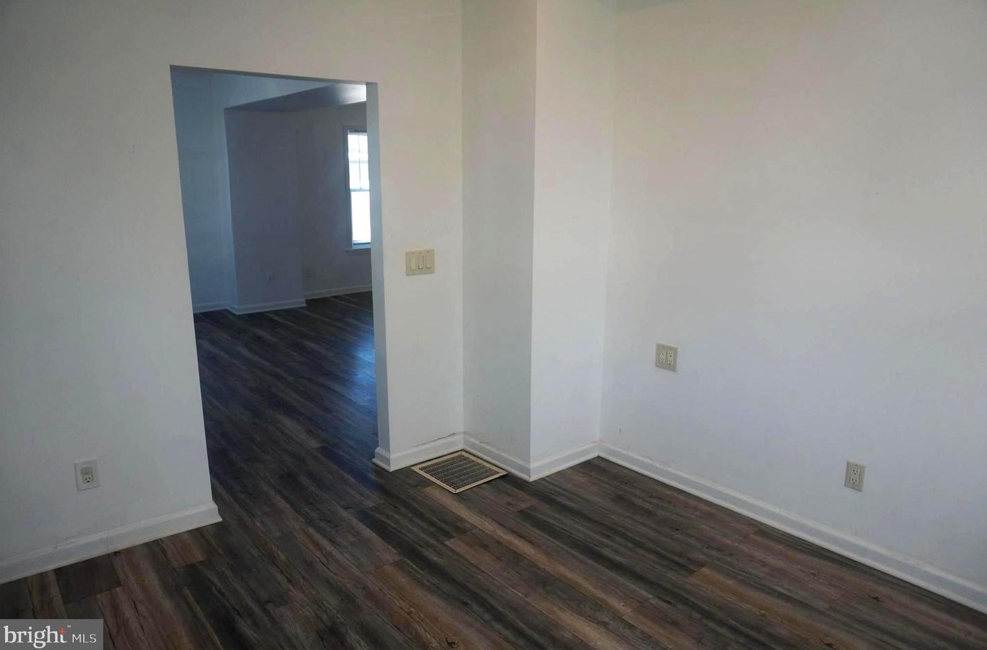 413 Virginia Ave, Baltimore MD  21221-5304 exterior