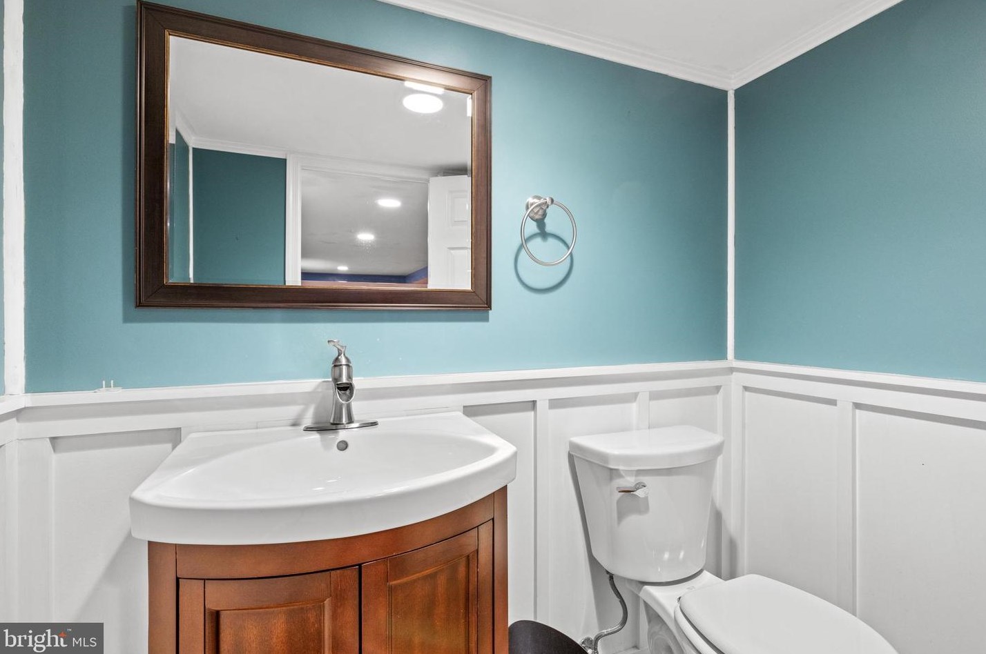 2923 Edgewood Ave, Baltimore MD  21234-4026 exterior