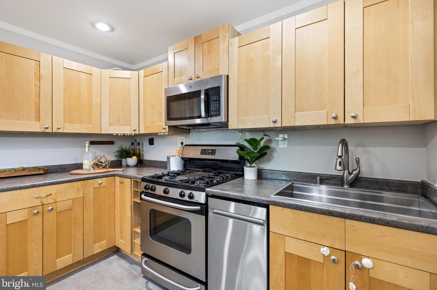 2923 Edgewood Ave, Baltimore MD  21234-4026 exterior