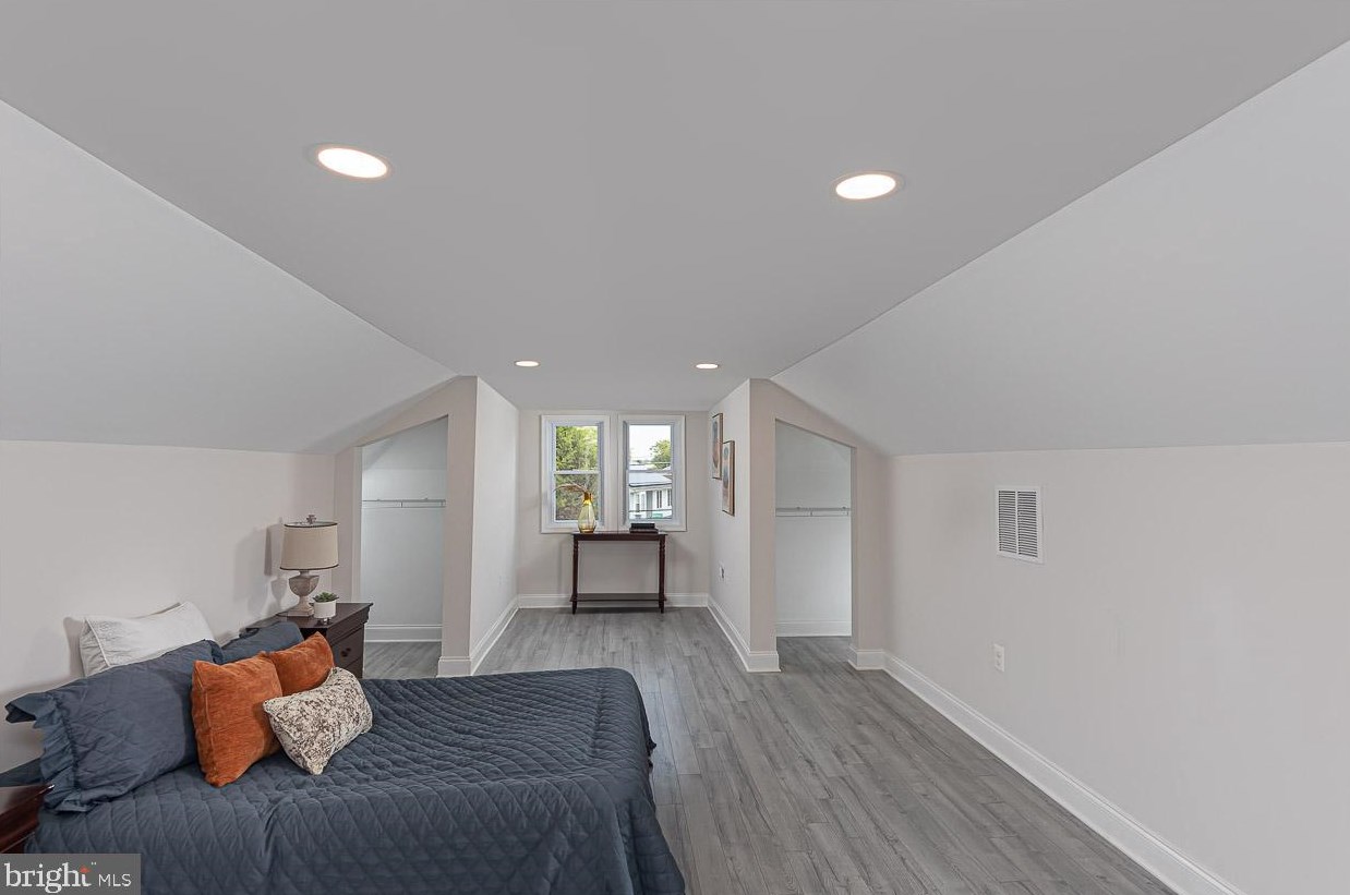 212 Riverside Dr, Baltimore MD  21221-6826 exterior