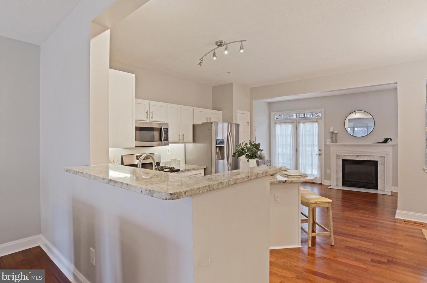 17 Caterham Ct, Baltimore MD  21237-5000 exterior