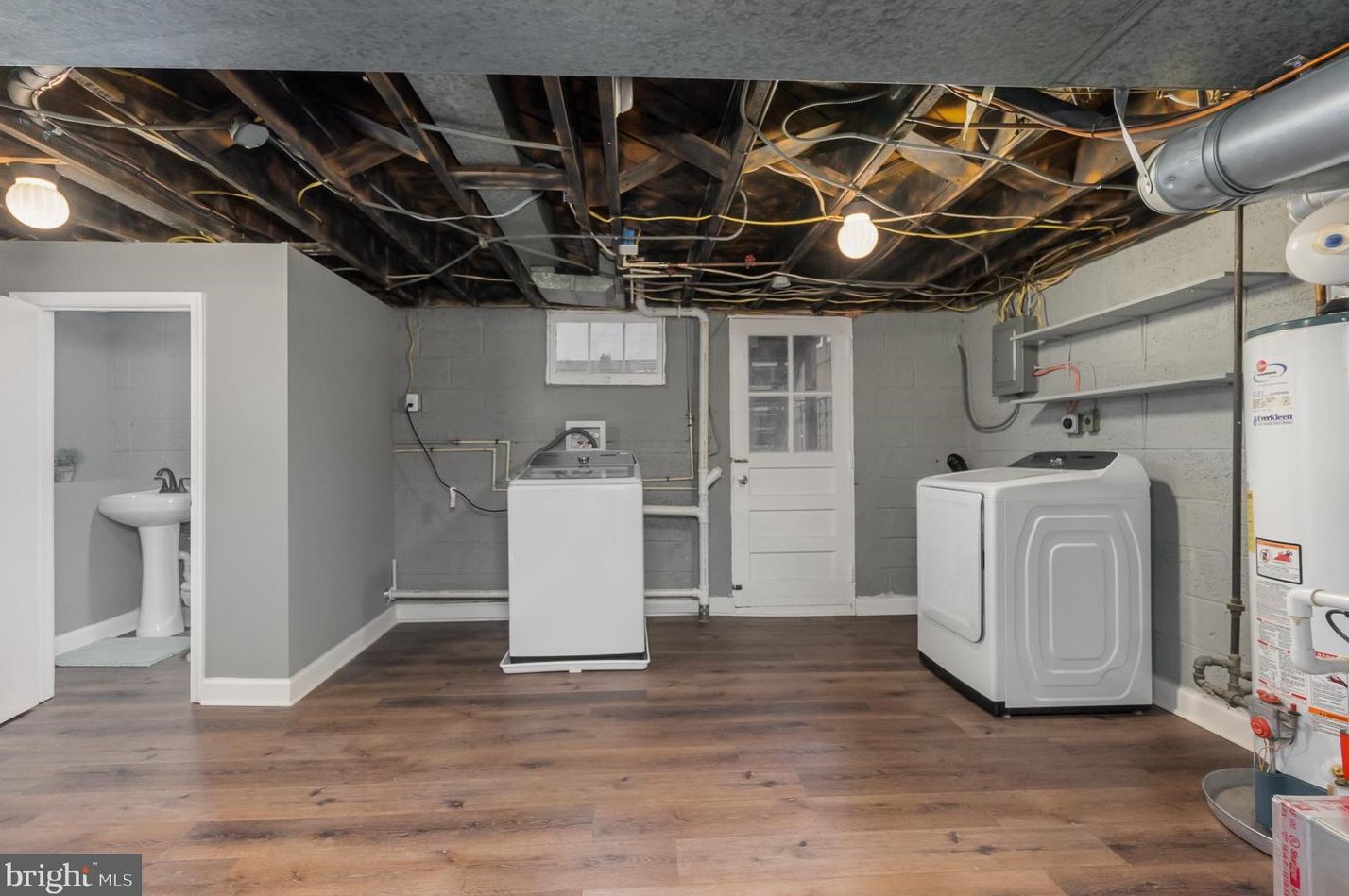 8130 Kirkwall Ct, Baltimore MD  21286-8321 exterior