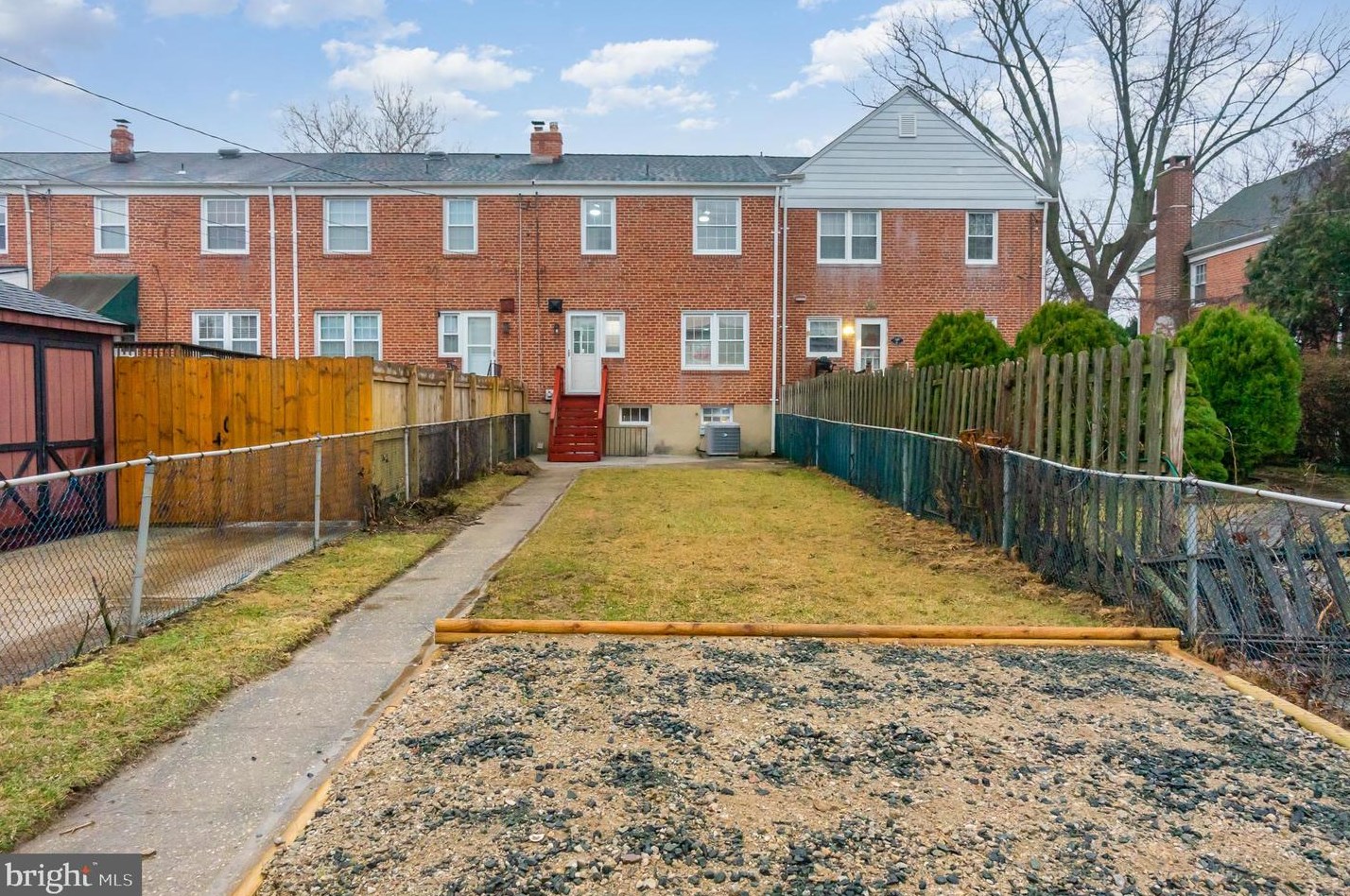 8130 Kirkwall Ct, Baltimore MD  21286-8321 exterior