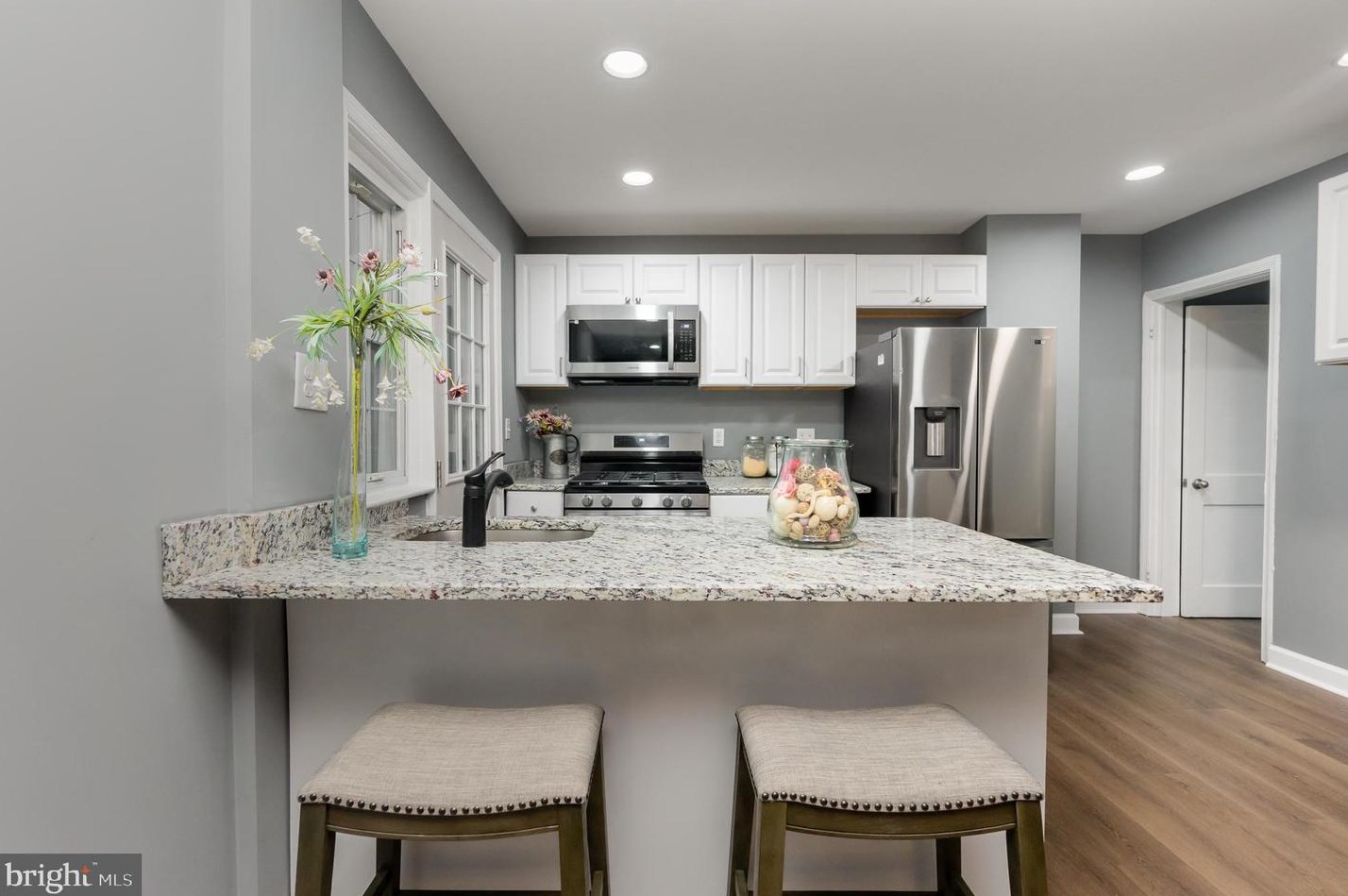 8130 Kirkwall Ct, Baltimore MD  21286-8321 exterior