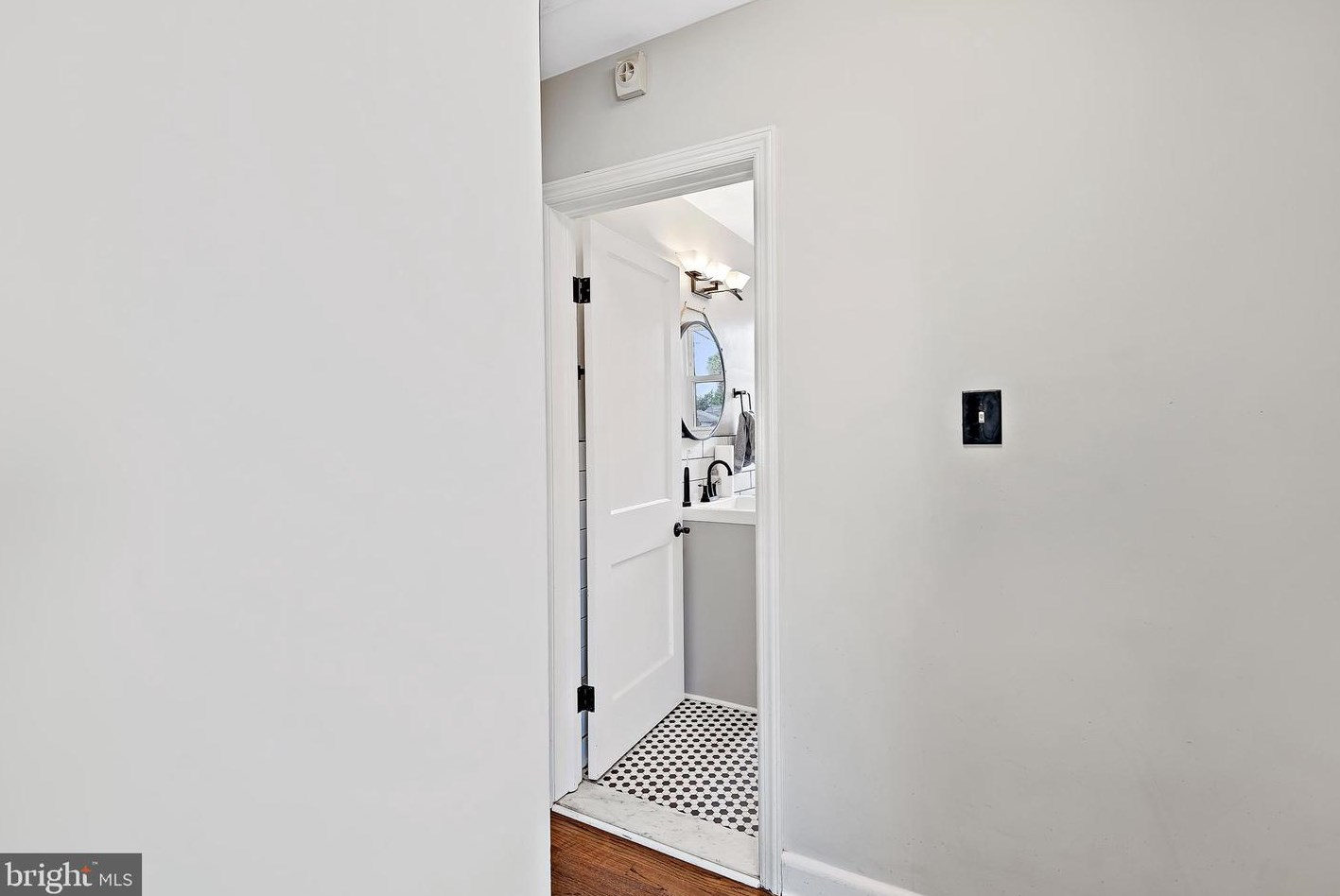 3205 Elizabeth Ave, Baltimore MD  21227-1805 exterior