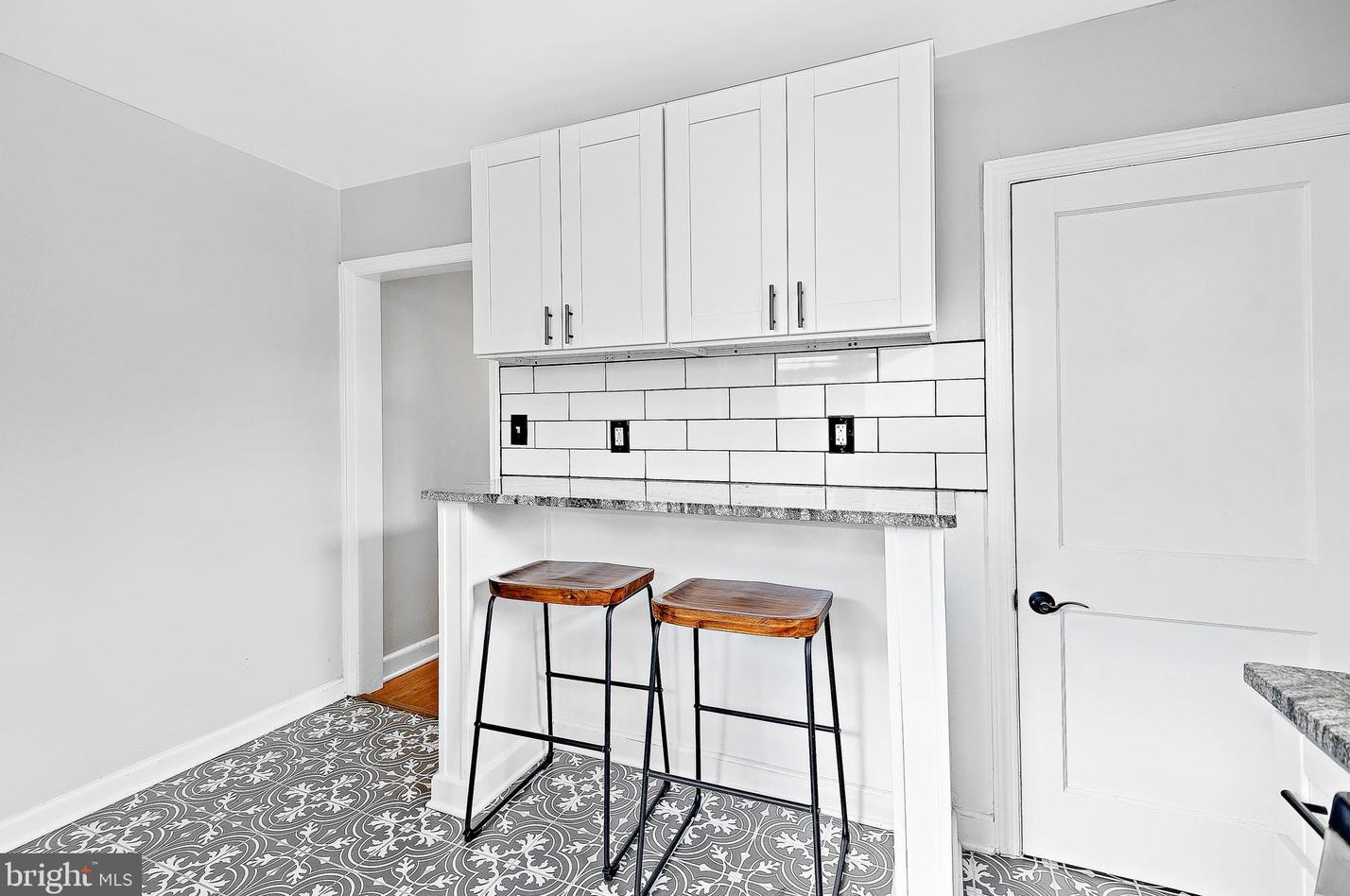 3205 Elizabeth Ave, Baltimore MD  21227-1805 exterior