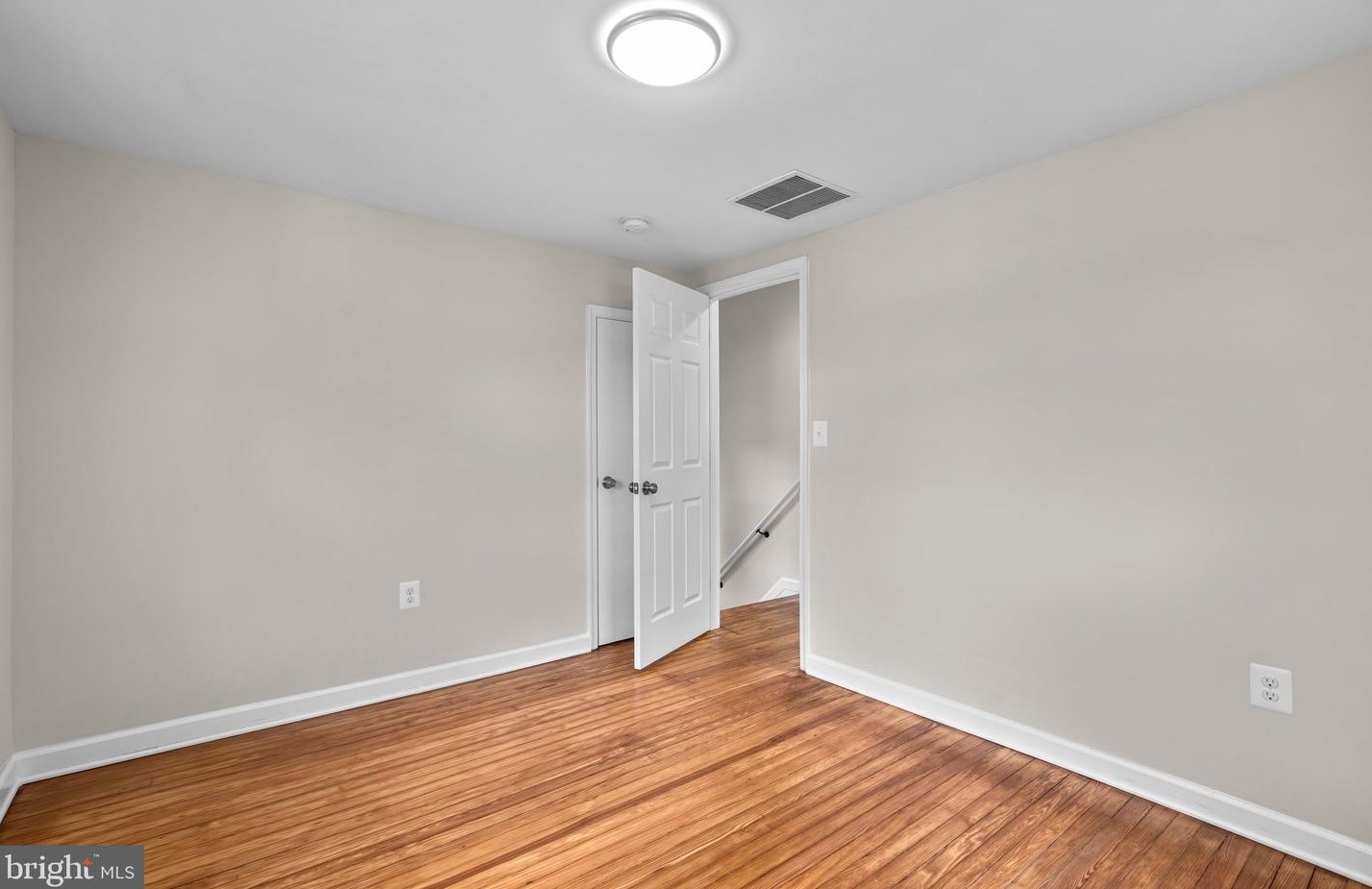 1324 Maple Ave, Baltimore MD  21221-6027 exterior